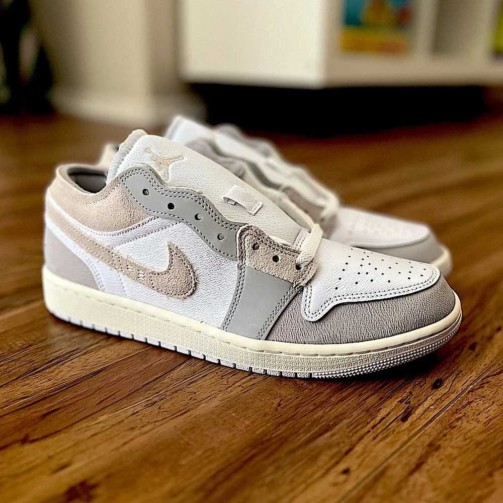 Air Jordan 1 Low Craft “White Sail” - Picture 7 of 14